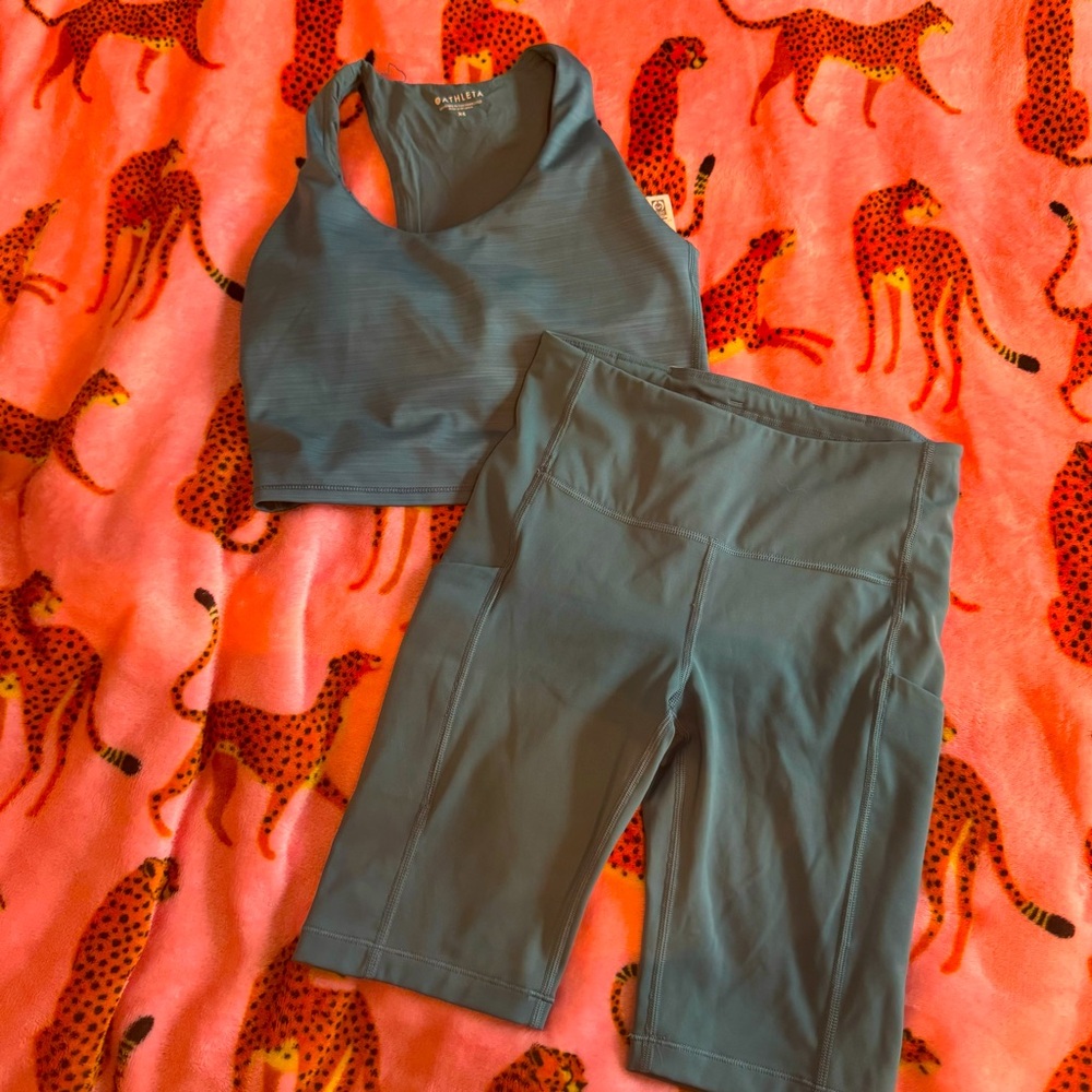 COPY - Teal Athleta Ultimate Crop Top and Biker Shorts Matching Set Size Extra …